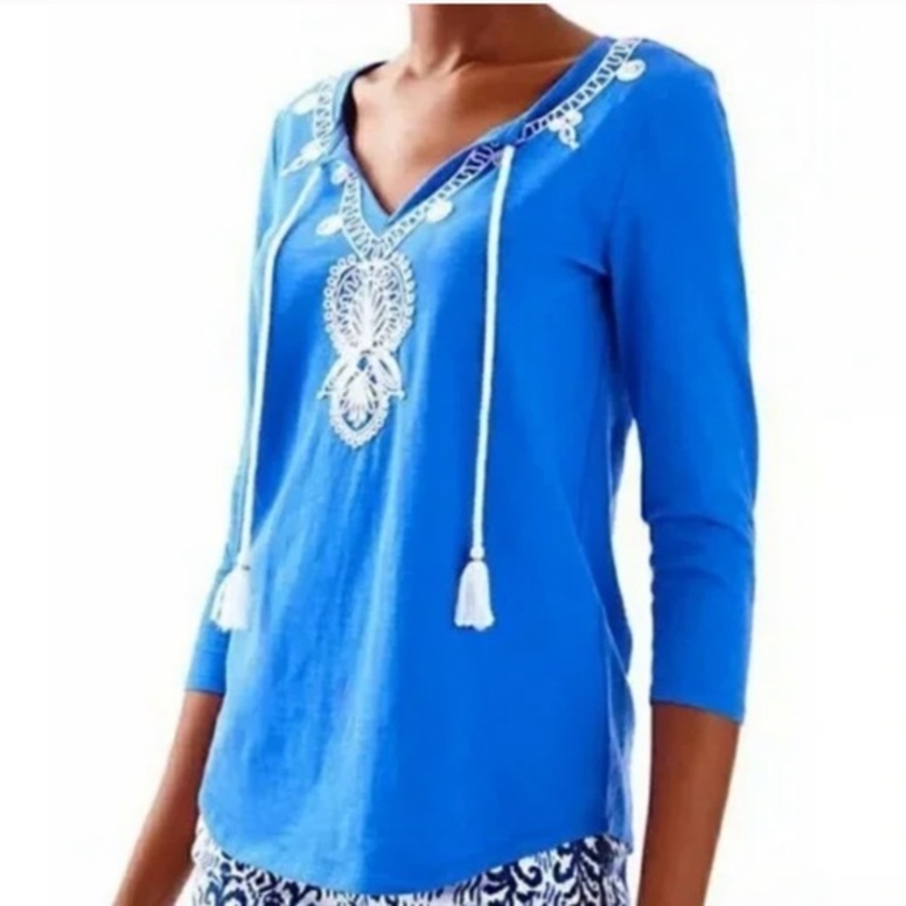 NWOT Lilly Pulitzer Blue & White Tunic Shirt XS
